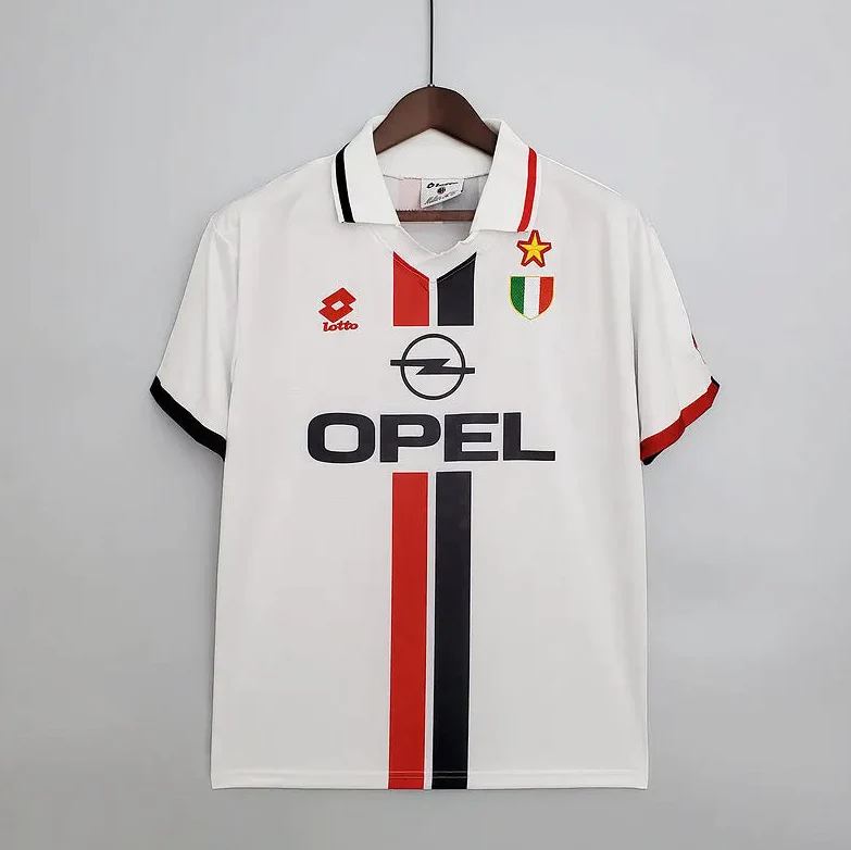 AC米兰1995-1997赛季客场球衣-6-1.png AC Milan's away shirt for the 1995-1997 season - Image 1